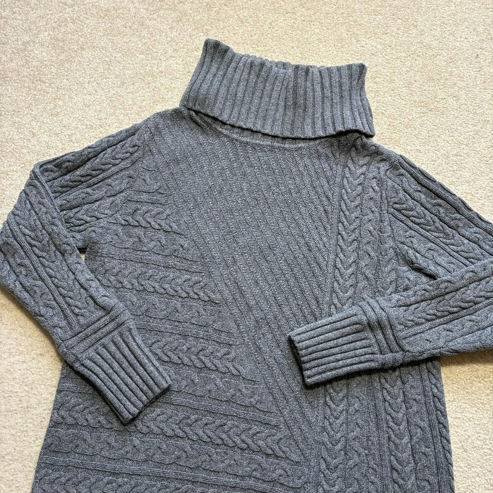 L.L.Bean Sweater Womens‎ Large Gray Cable Knit Turtleneck Pullover Asymmetrical